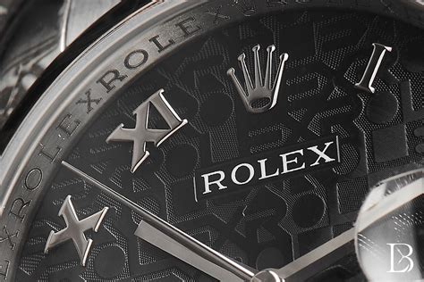 rolex tritium patina|rolex rehaut engraving.